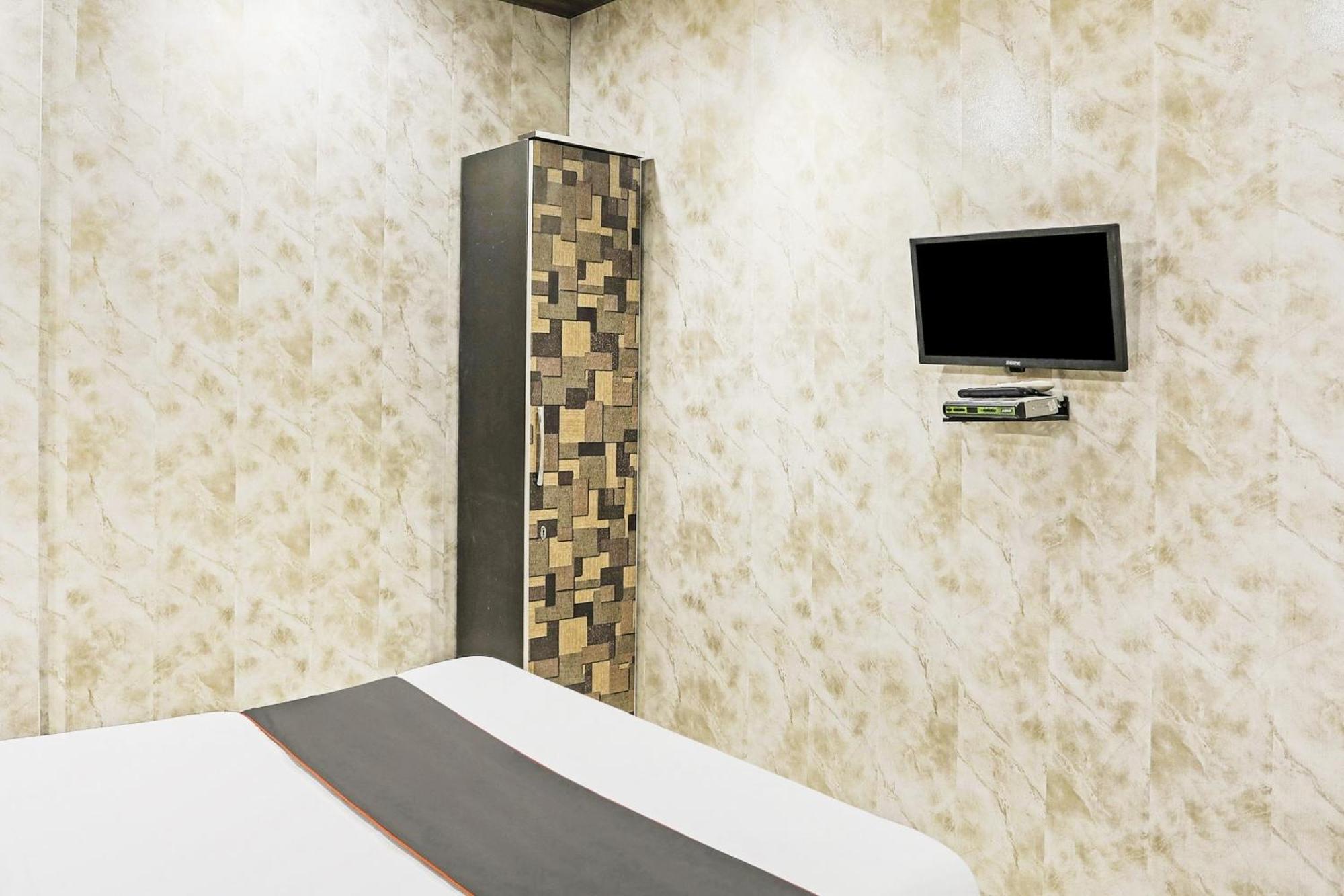 ניו דלהי Hotel O Kashish Residency Near Model Town Metro Station מראה חיצוני תמונה